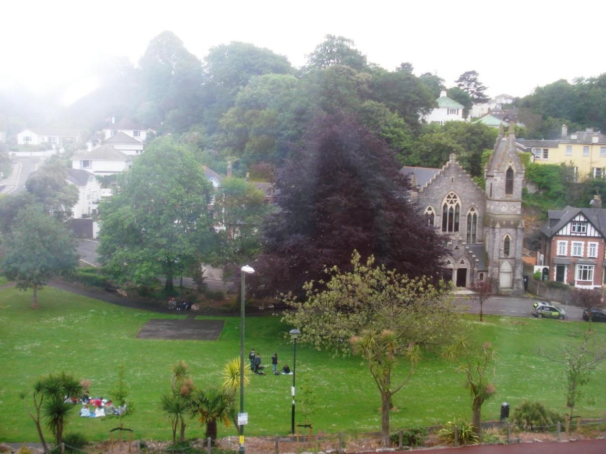 Tusker Lodge (Adults Only) Torquay Oda fotoğraf